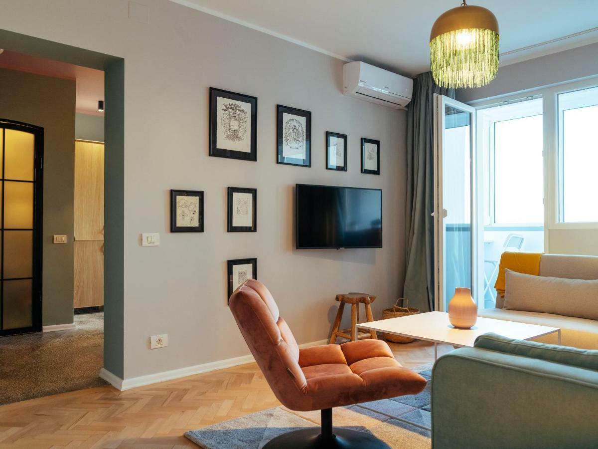 Parklake Design Apartment - Fabulous View - Netflix Bucareste Exterior foto